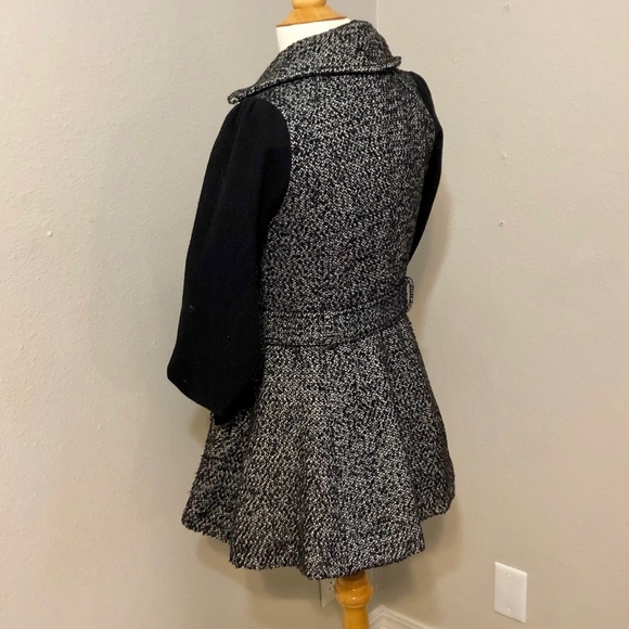 Fit-n-Flare Skater Coat by New Look Size Small - Picture 4 of 7